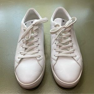 Frank and Oak sneakers size 8.5